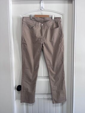 NWT Men’s Levi’s 514 Pants Khakis Size 38x32